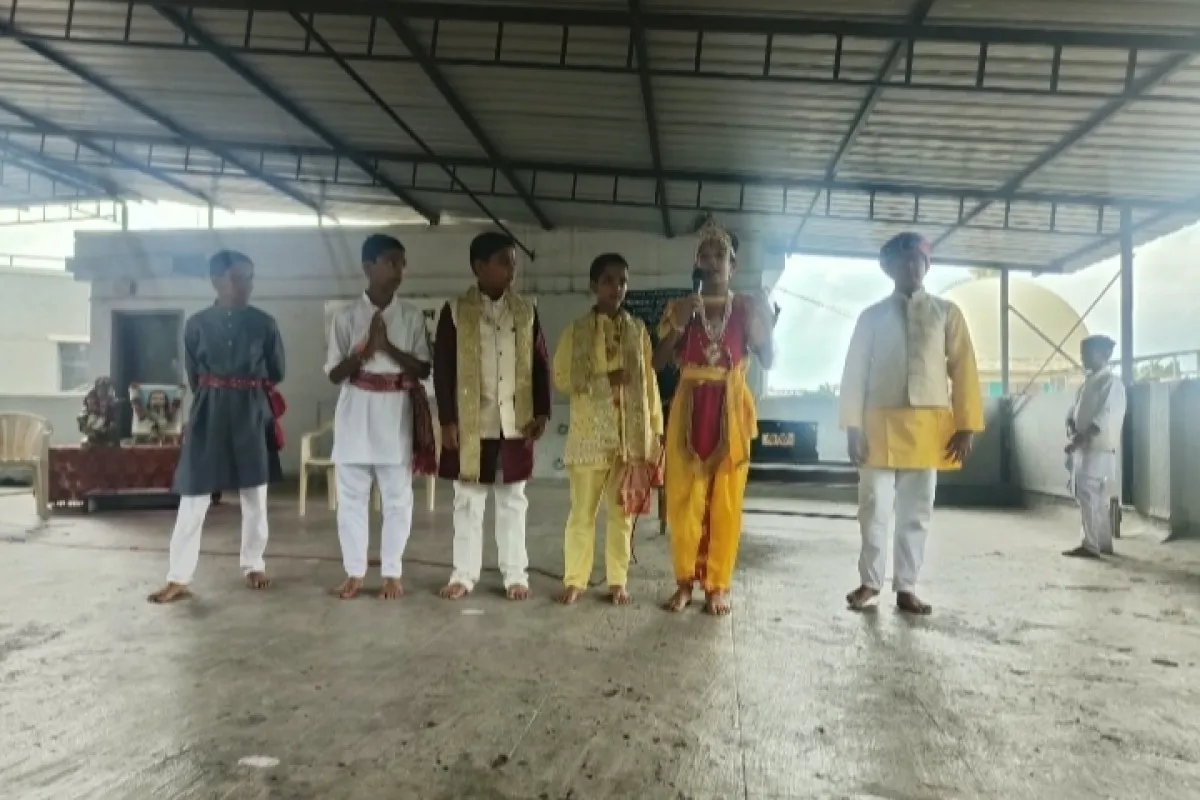 गोविंदा रे गोपाळा -आनंद व उत्साह यांचा संगम 